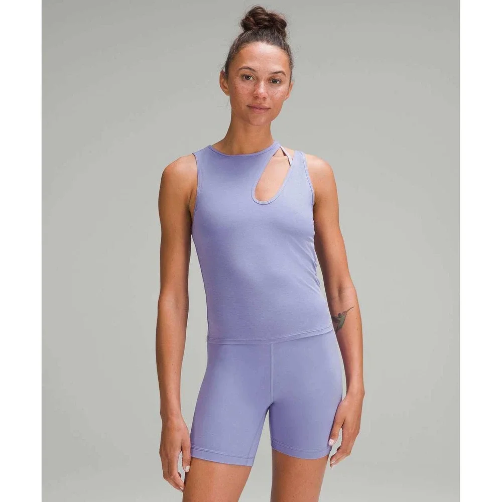 Lululemon Shoulder Cut-Out Yoga Tank‎ Top Dark Lavender Size 12